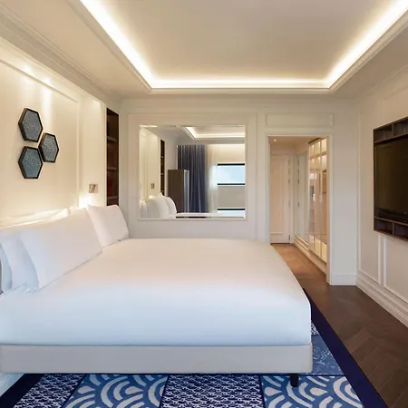 Pullman Skipper Hotel 5*