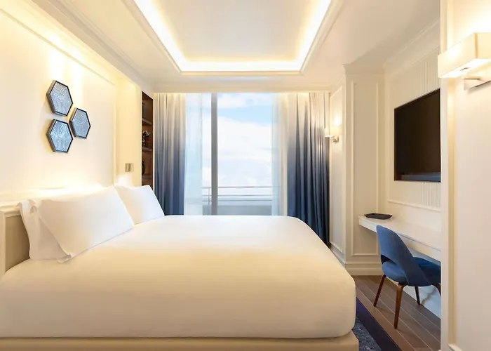 ホテル Sofitel Skipper