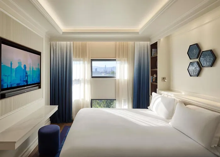 Sofitel Skipper